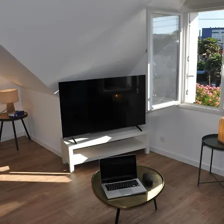 Beautiful 3-room Attic Apartment, New And Fully Equipped *