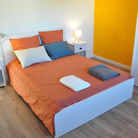 Daire Beautiful 3-room Attic Apartment, New And Fully Equipped